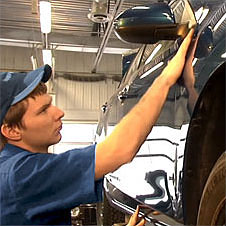 Débosselage de carrosserie